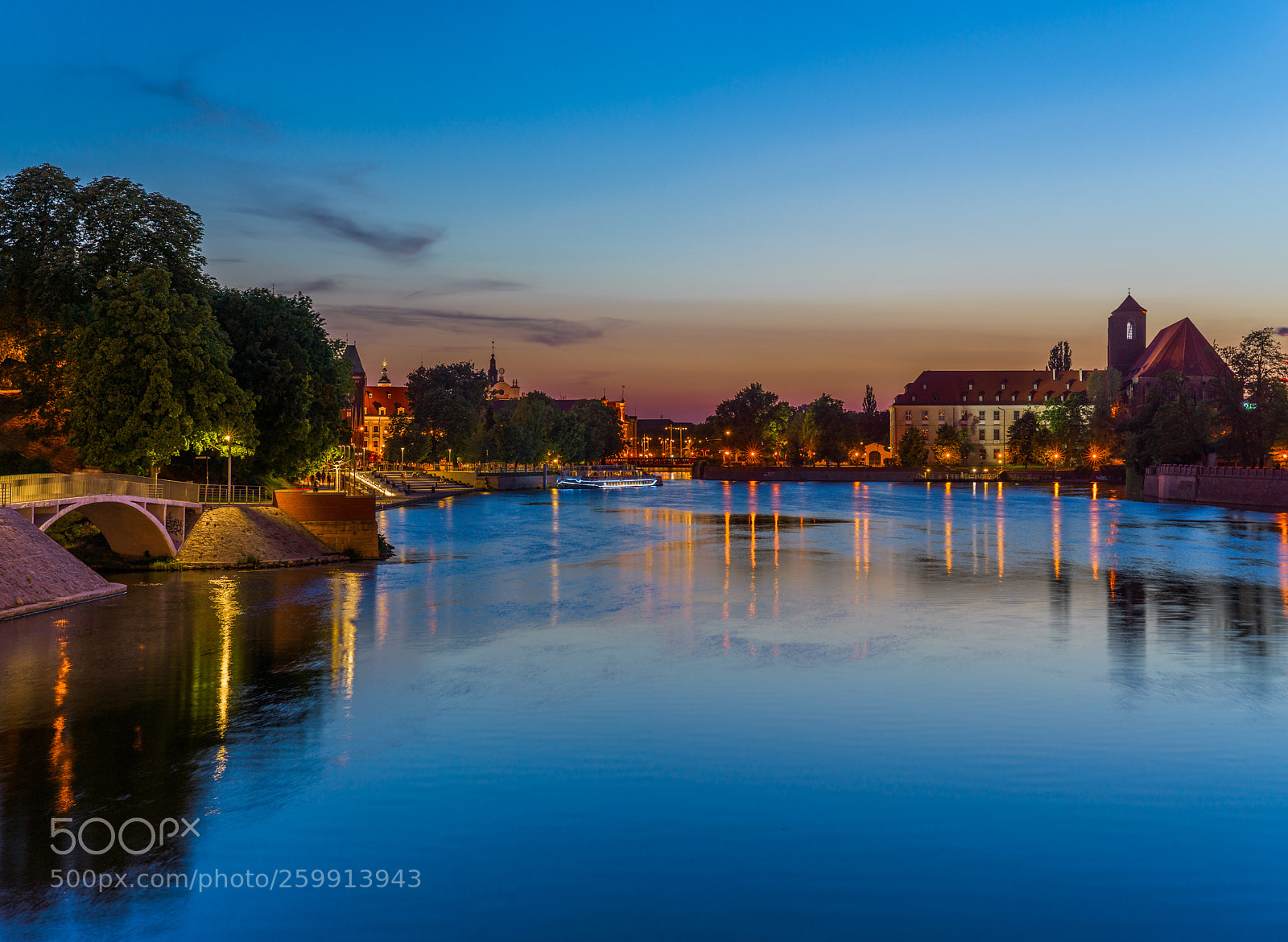 Sony a7 II sample photo. Blue hour photography
