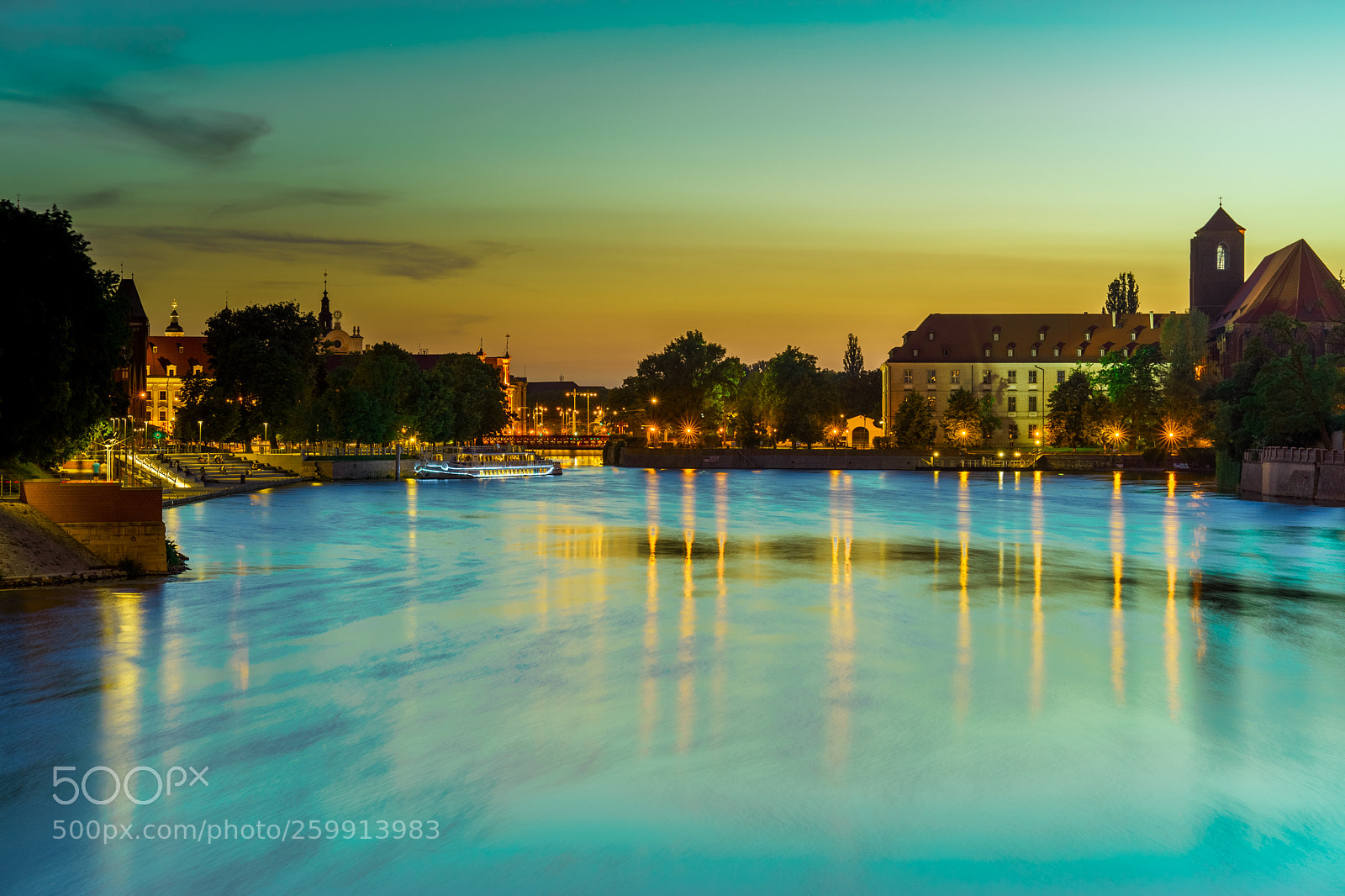 Sony a7 II sample photo. Blue hour photography