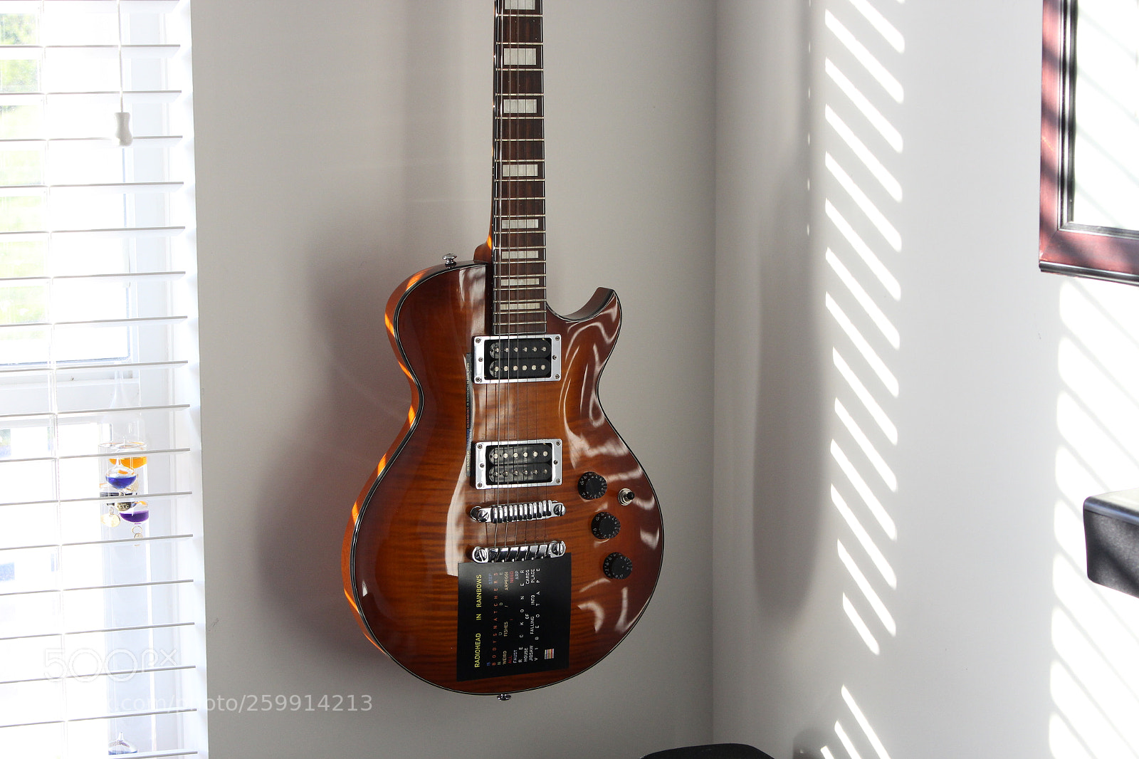 Canon EOS 700D (EOS Rebel T5i / EOS Kiss X7i) sample photo. Guitar photography