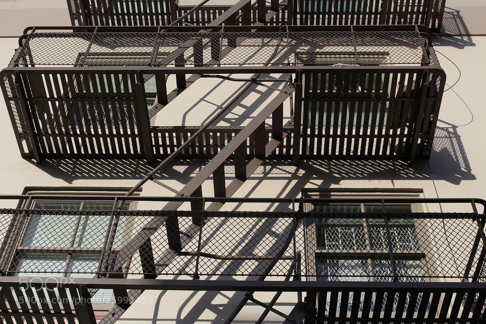 Canon EOS 700D (EOS Rebel T5i / EOS Kiss X7i) sample photo. Staircase photography