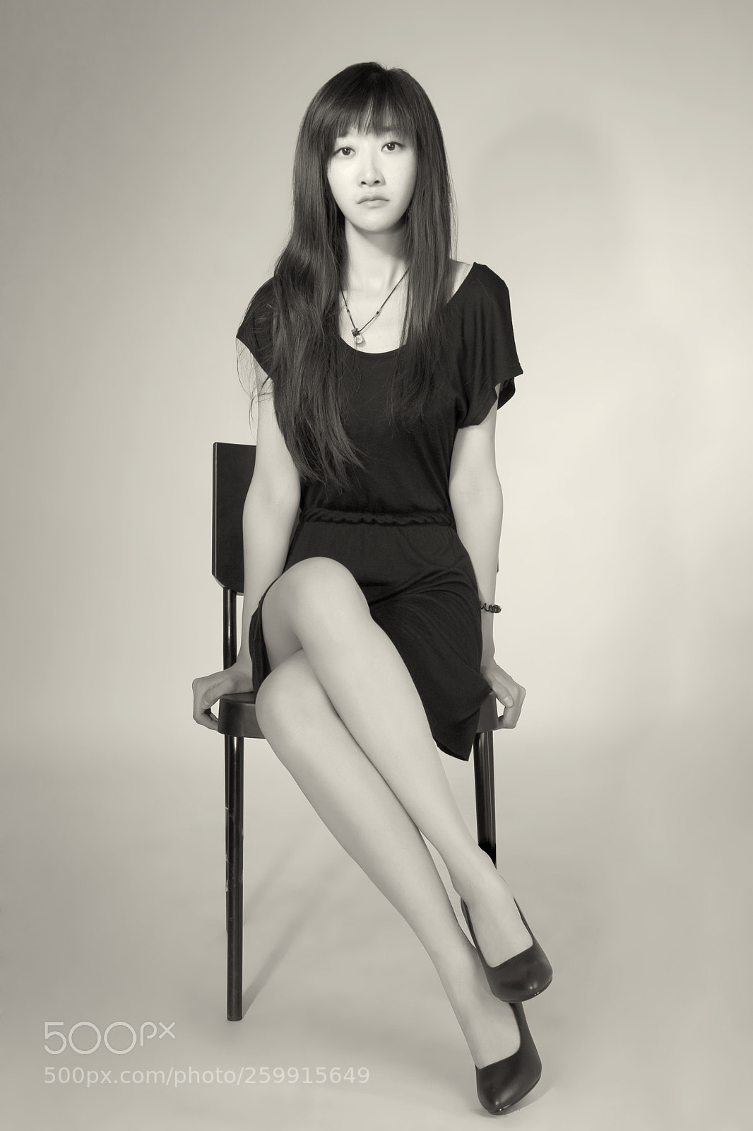 Canon EOS 5D Mark II sample photo. Sit vintage version photography