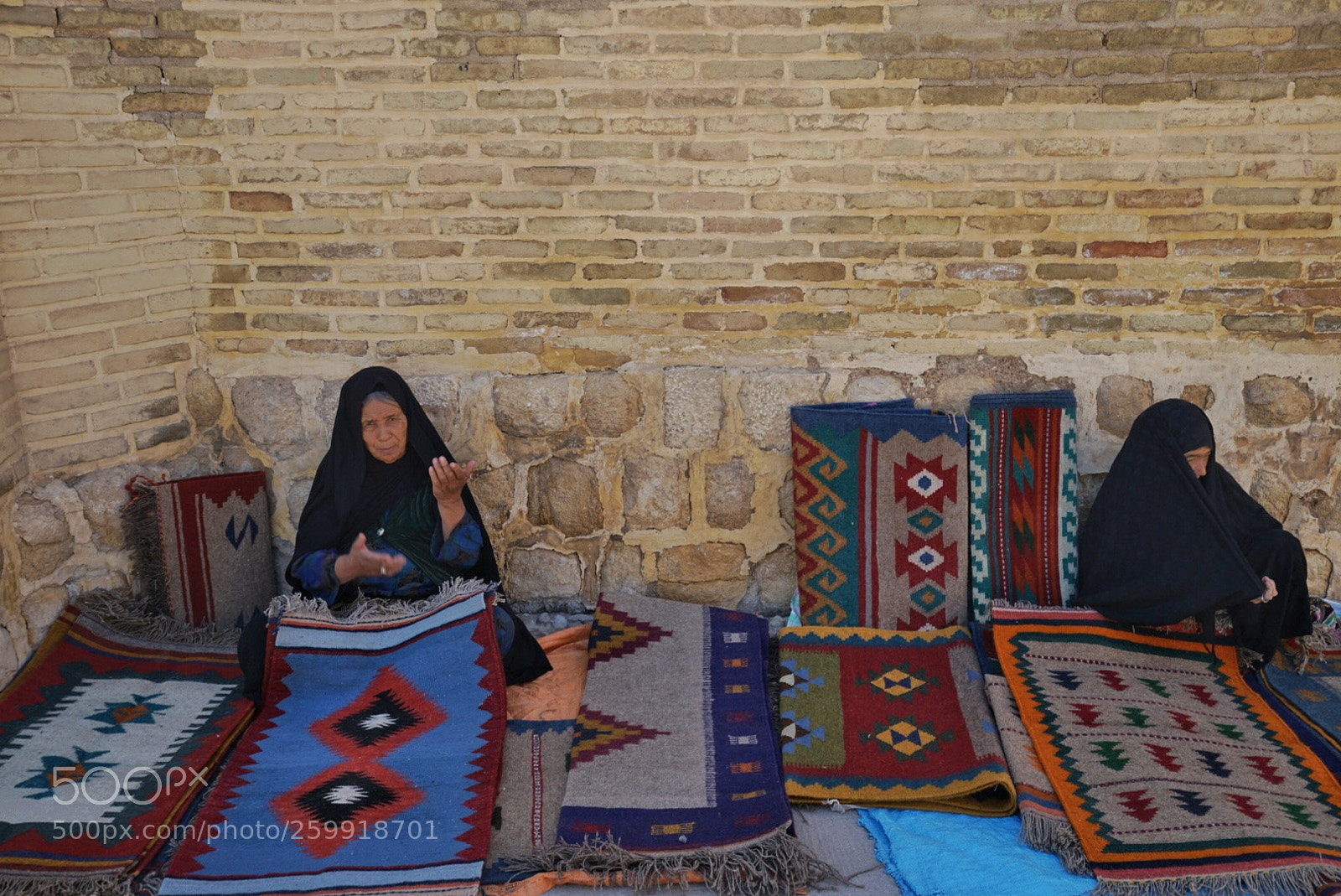 Sony a7 II sample photo. Rug sellers 3 photography