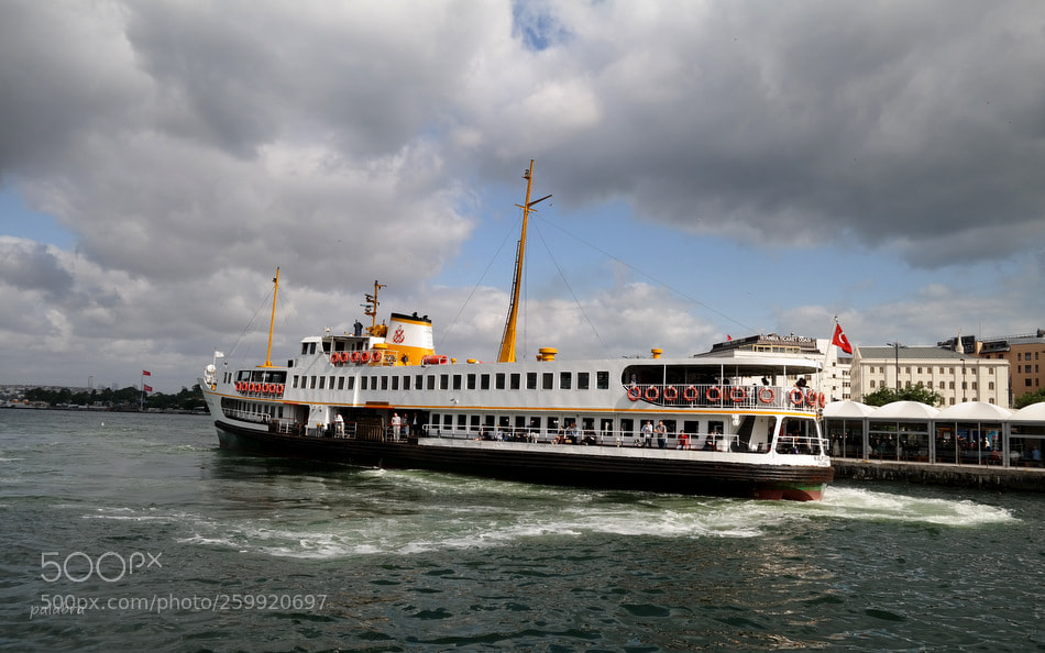 Samsung NX300 sample photo. ... photography