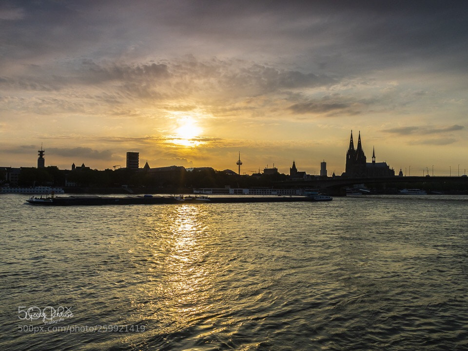Canon EOS 6D Mark II sample photo. Sundowner in köln photography