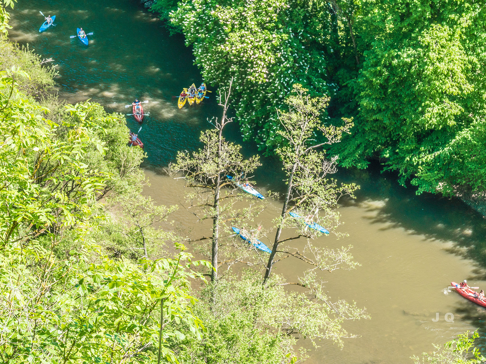 Panasonic Lumix DC-G9 sample photo. Kayak descent on the photography