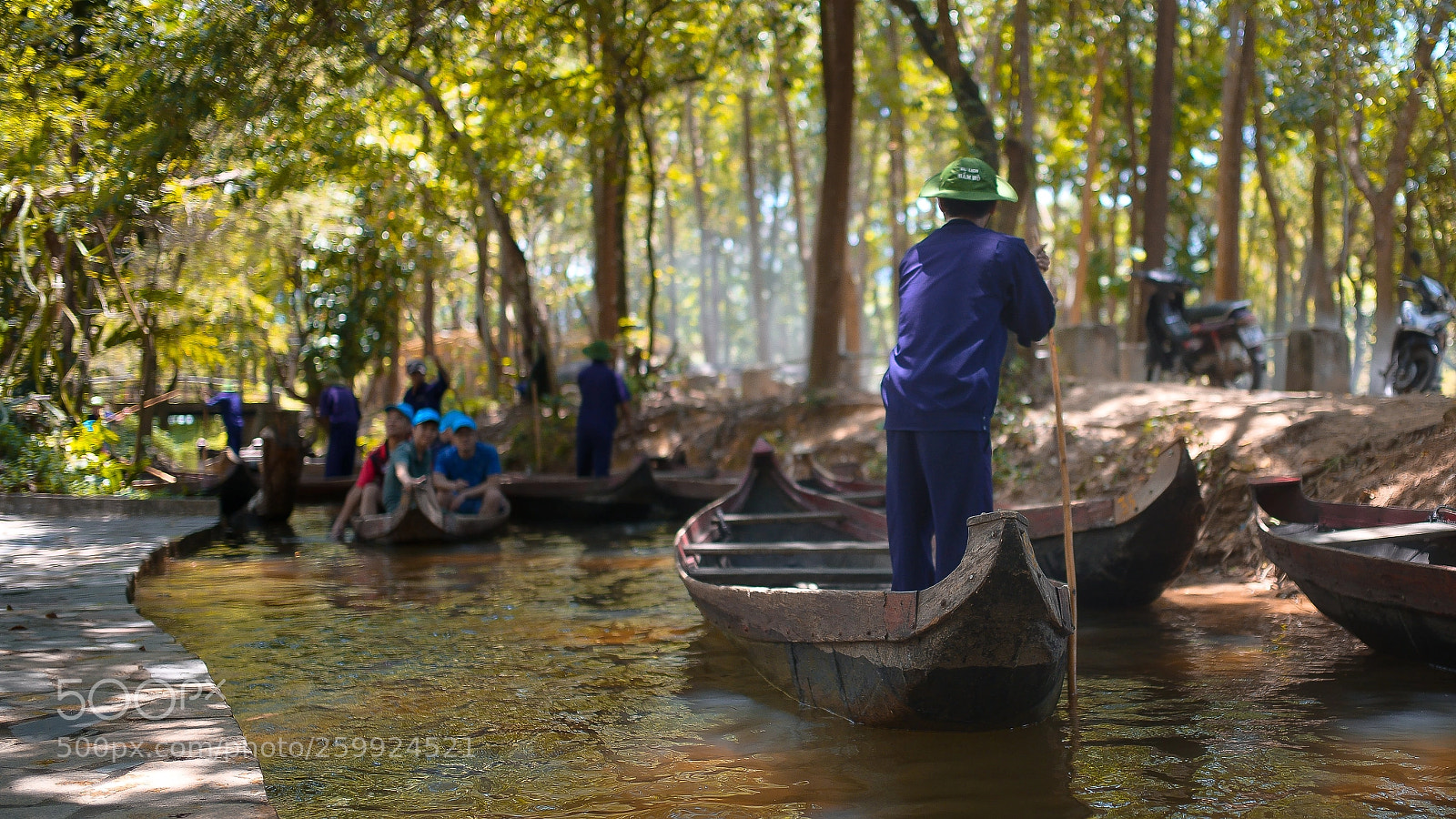 Nikon D800 sample photo. A man is rowing photography
