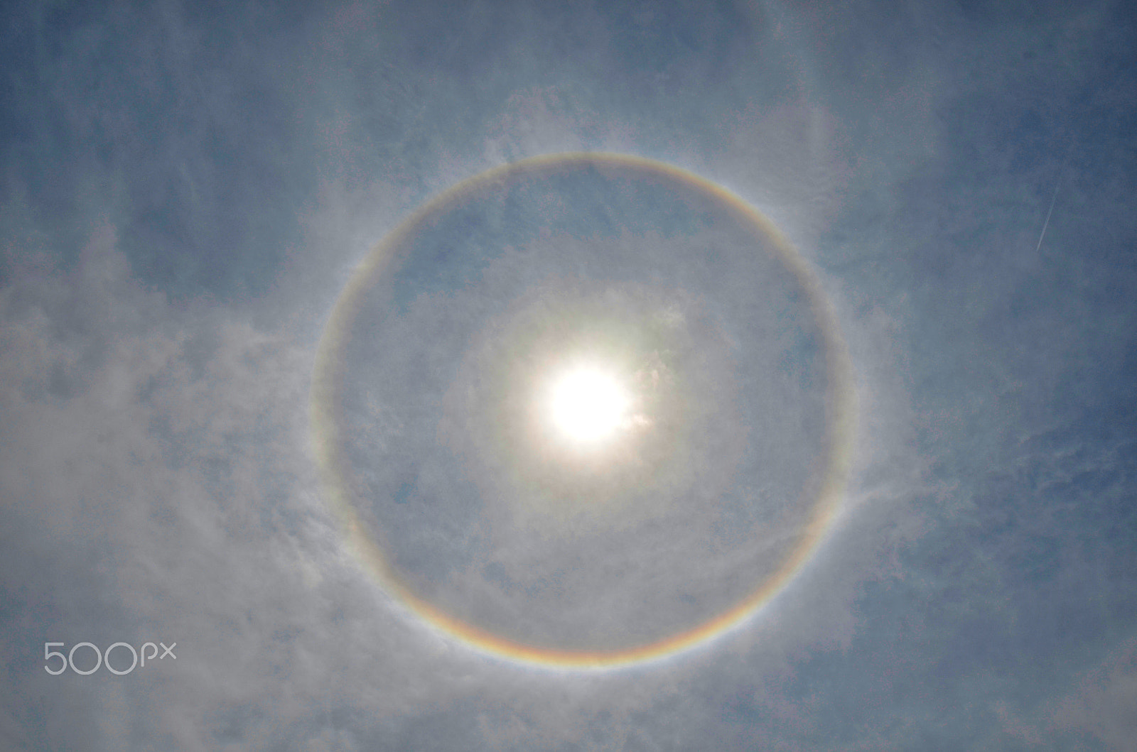 Nikon D5100 sample photo. Full circle rainbow around sun at noon, sun halo photography