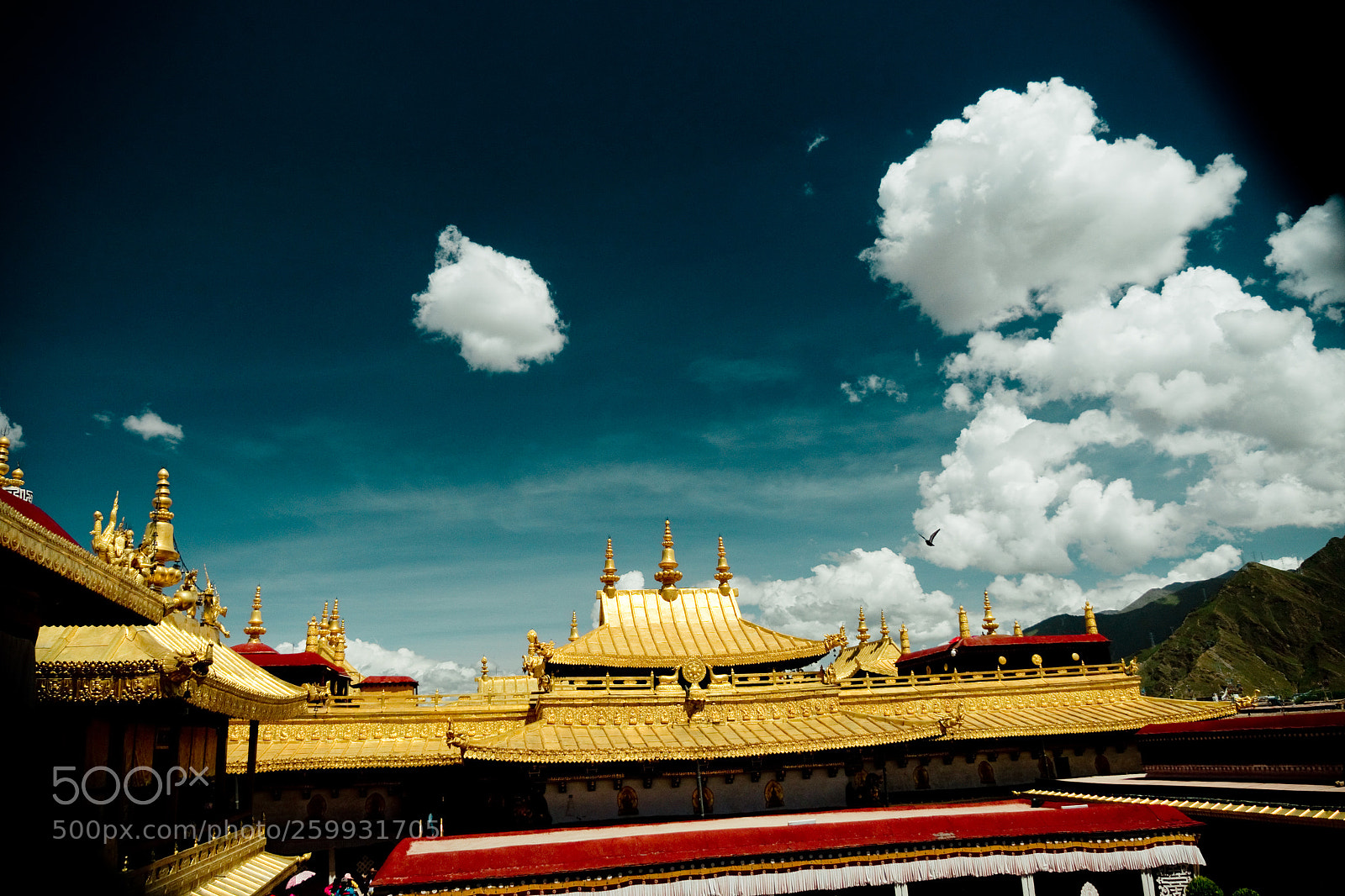 Panasonic Lumix DMC-GH4 sample photo. Jokhang temple tibetan buddhism photography