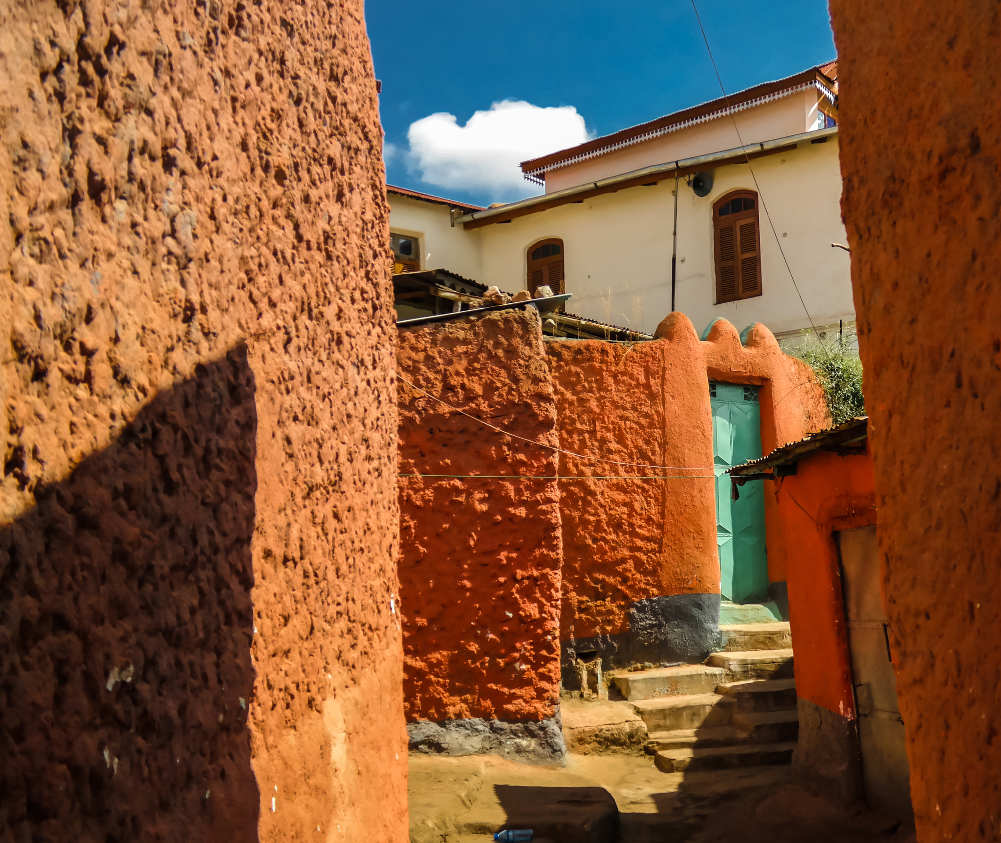 Samsung NX30 sample photo. Coloured streets in the jugol, harar, ethiopia photography