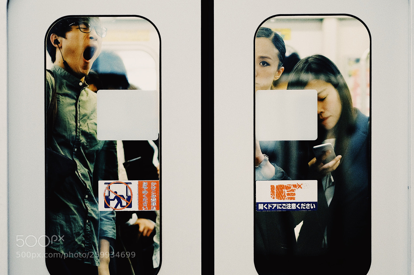 Fujifilm X-T2 sample photo. Tokyo metro photography