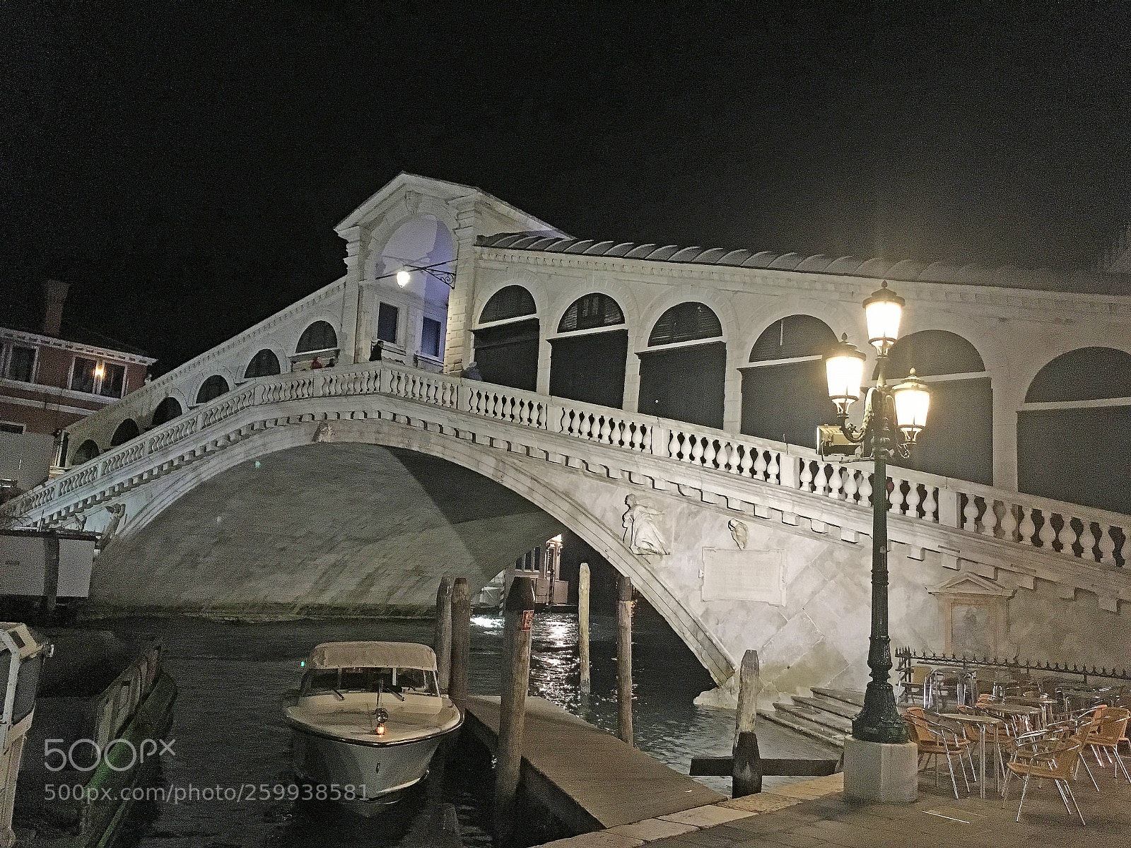 Apple iPhone SE sample photo. Rialto photography