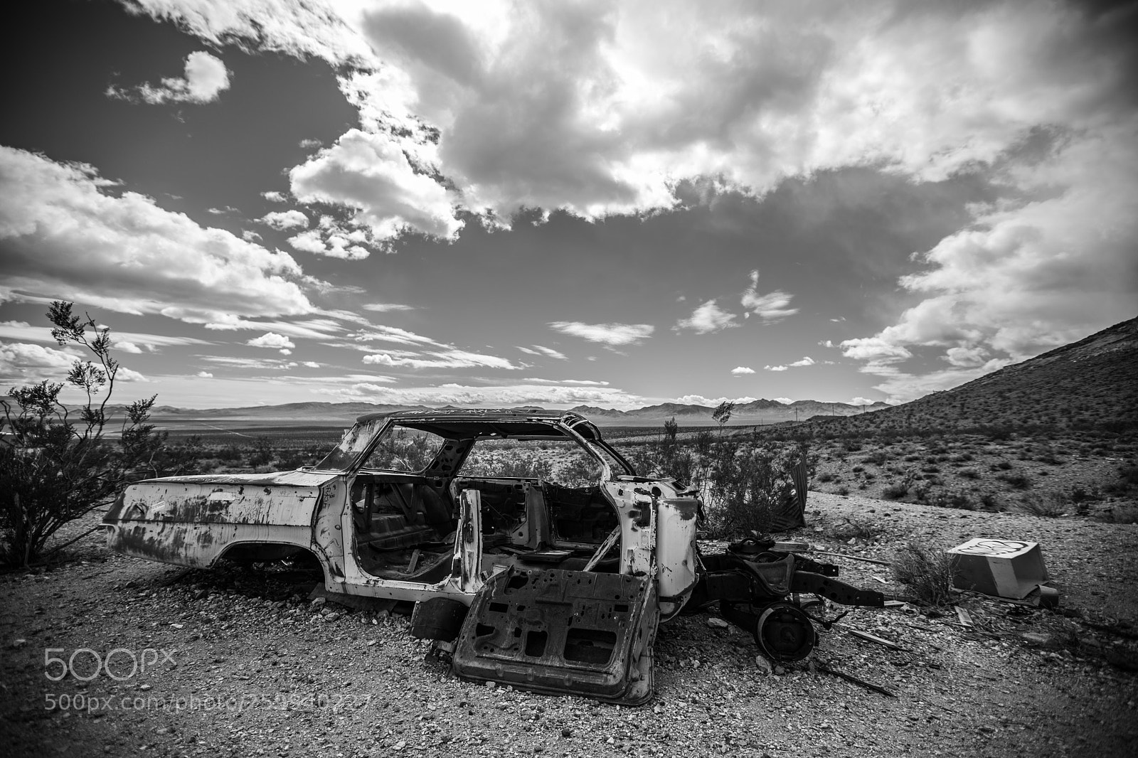 Canon EOS 5D Mark IV sample photo. Rhyolite ghost town photography