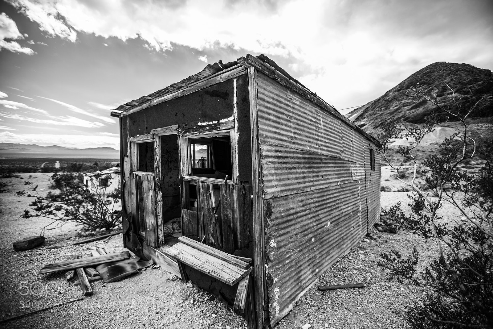 Canon EOS 5D Mark IV sample photo. Rhyolite ghost town photography