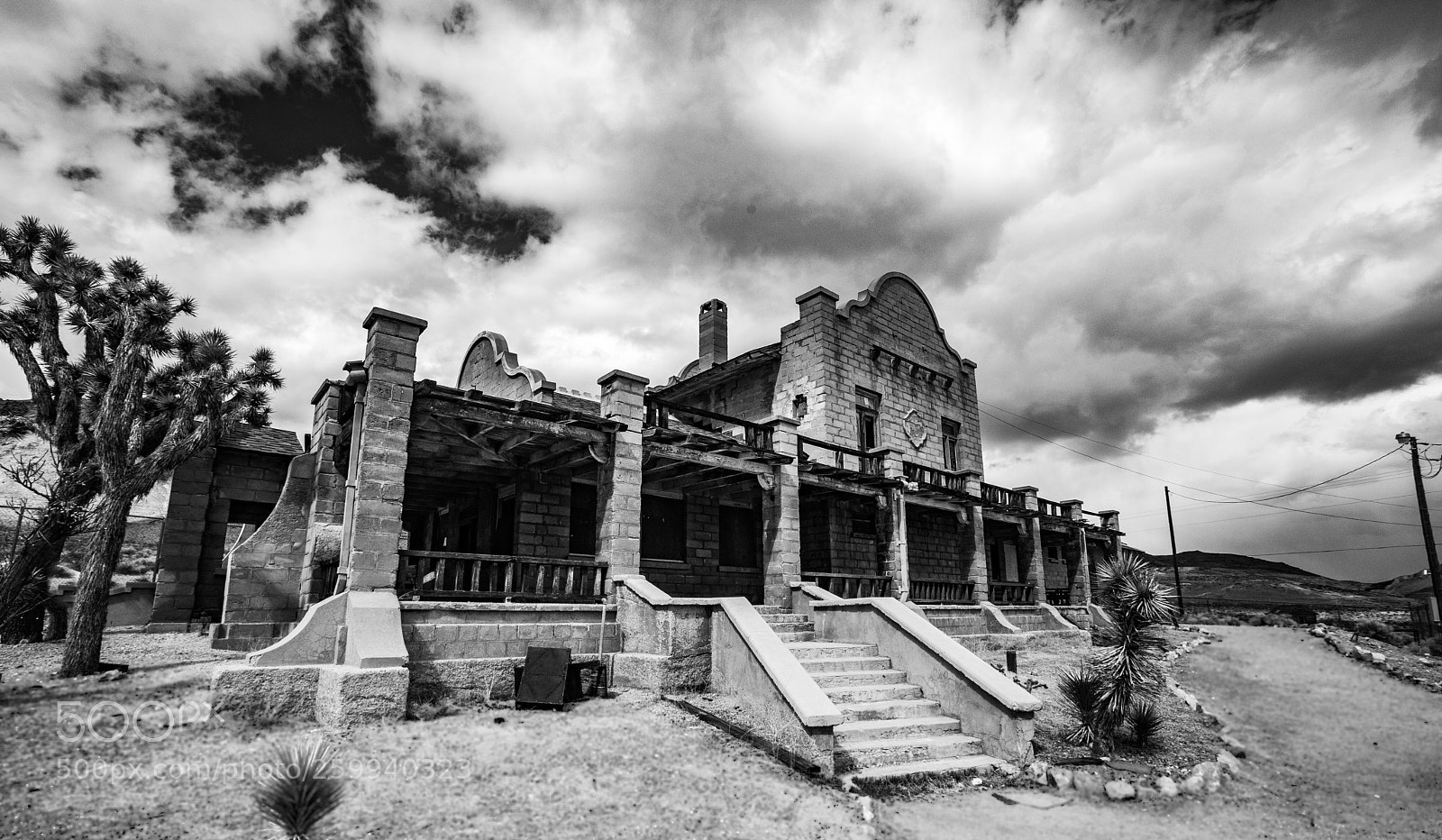 Canon EOS 5D Mark IV sample photo. Rhyolite ghost town photography
