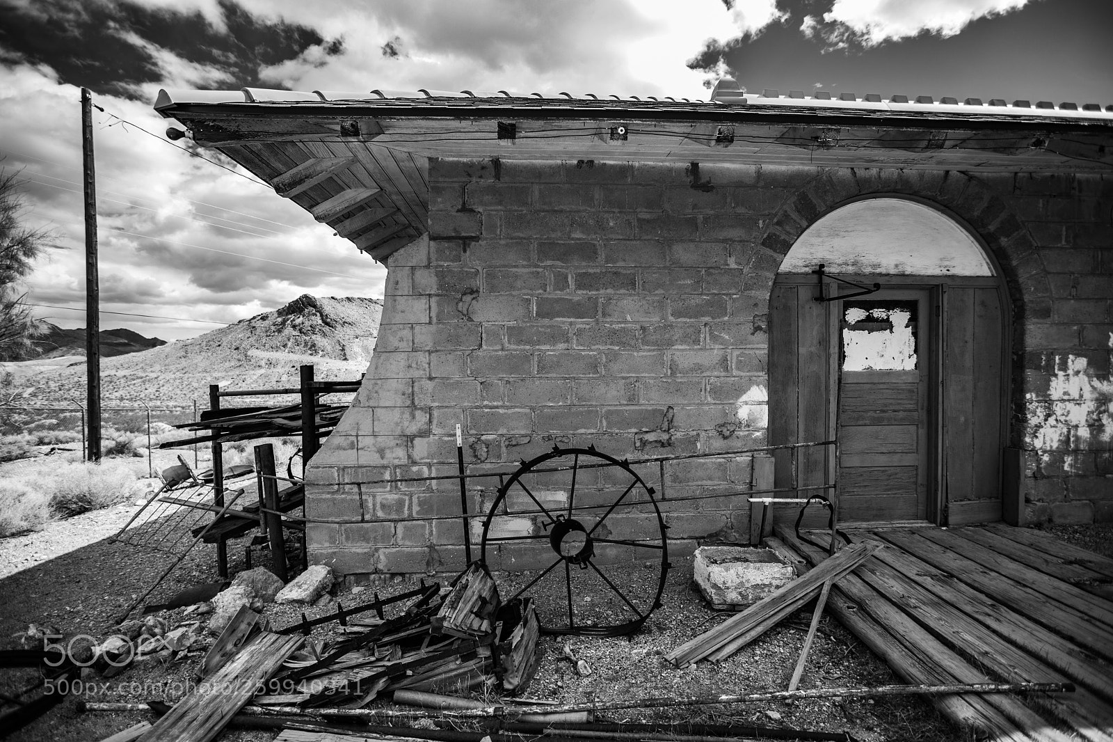 Canon EOS 5D Mark IV sample photo. Rhyolite ghost town photography