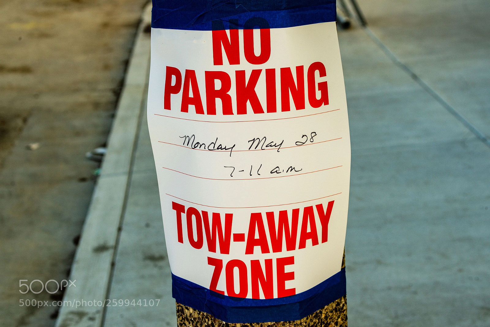 Canon EOS-1D Mark IV sample photo. Street sign posted on photography