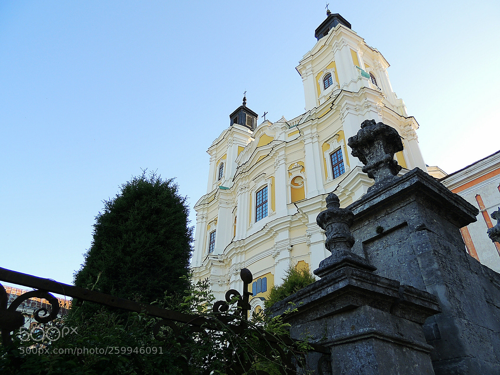 Nikon Coolpix P510 sample photo. Old church. photography