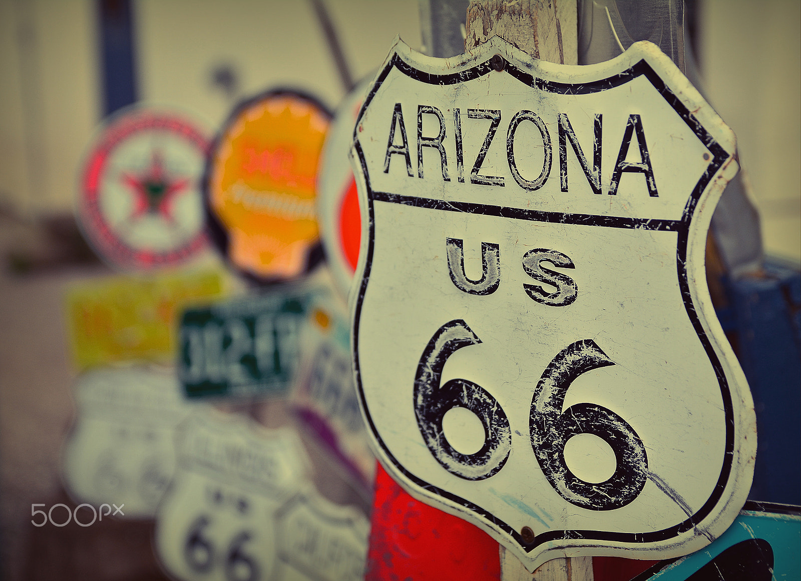 Sigma 17-50mm F2.8 EX DC OS HSM sample photo. Route 66 decorations in the city of seligman in arizona. photography
