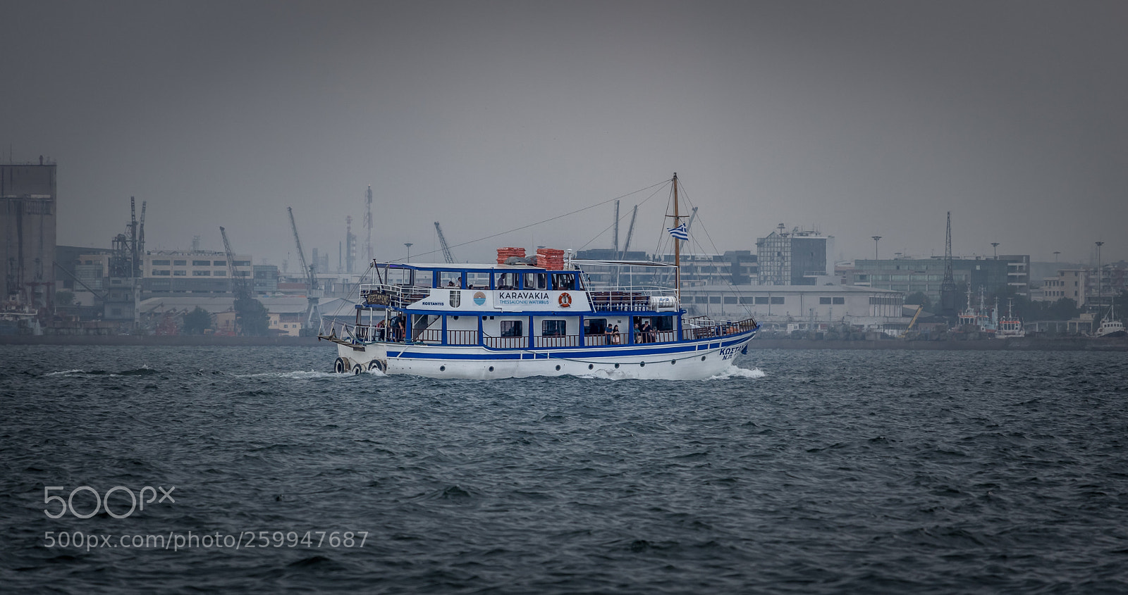 Canon EOS 750D (EOS Rebel T6i / EOS Kiss X8i) sample photo. Sea transport photography