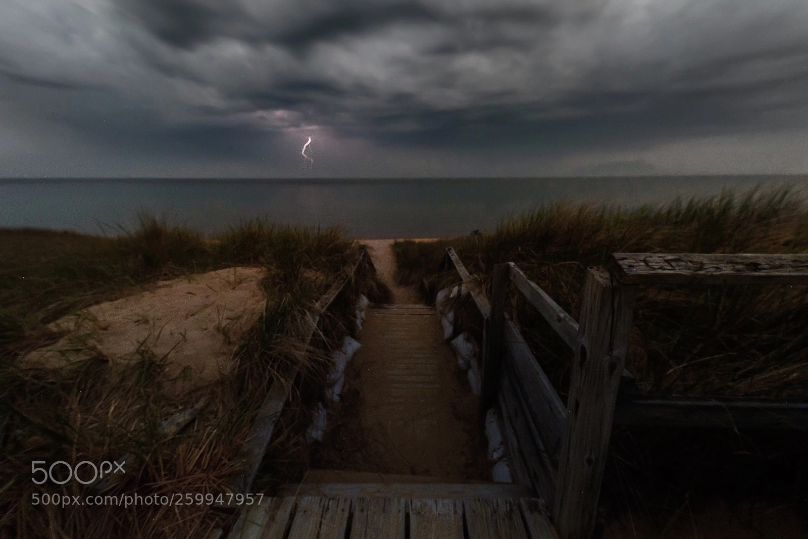 Nikon D750 sample photo. Lightning over lake huron  photography