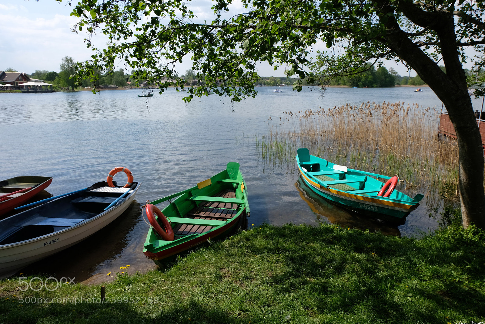 Fujifilm X-T20 sample photo. Barche ferme sull'isola del photography