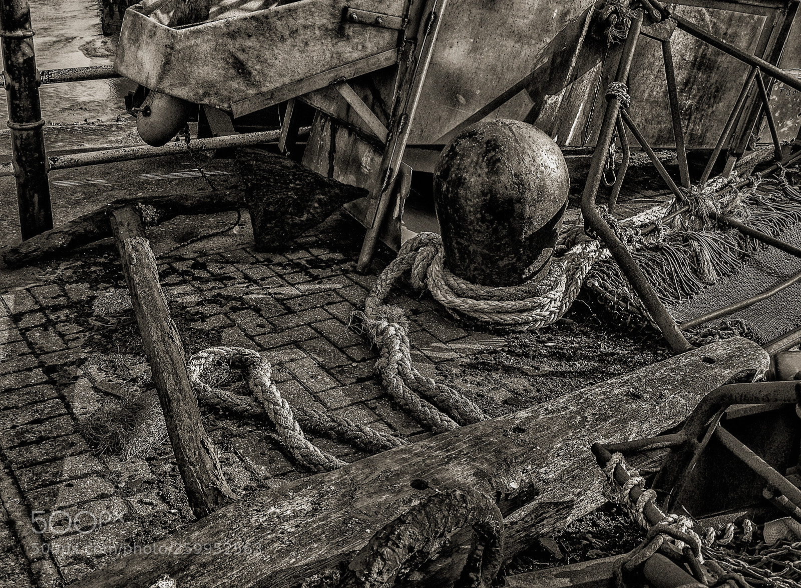 Nikon D90 sample photo. Boat jumble photography