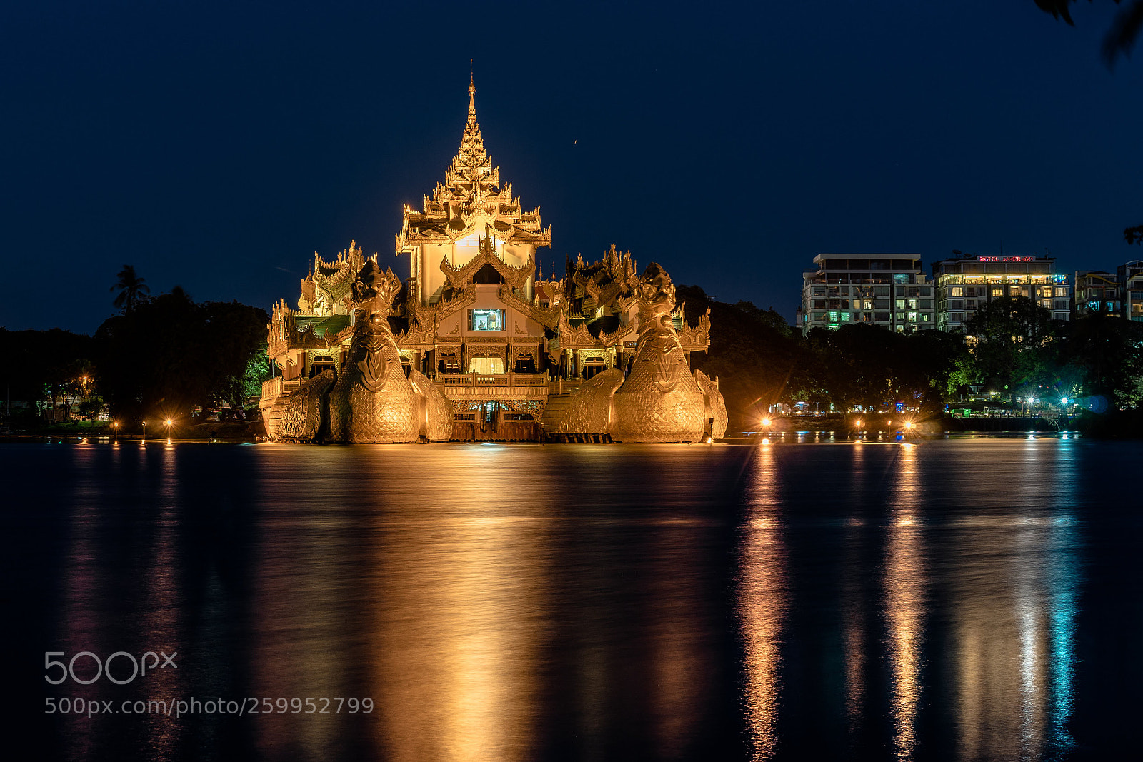 Sony a7 sample photo. Karawei palace  photography