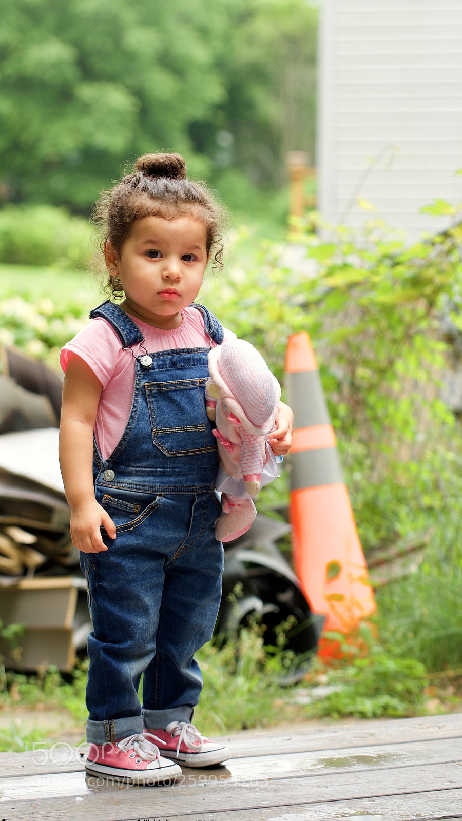 Nikon D750 sample photo. On her way to photography