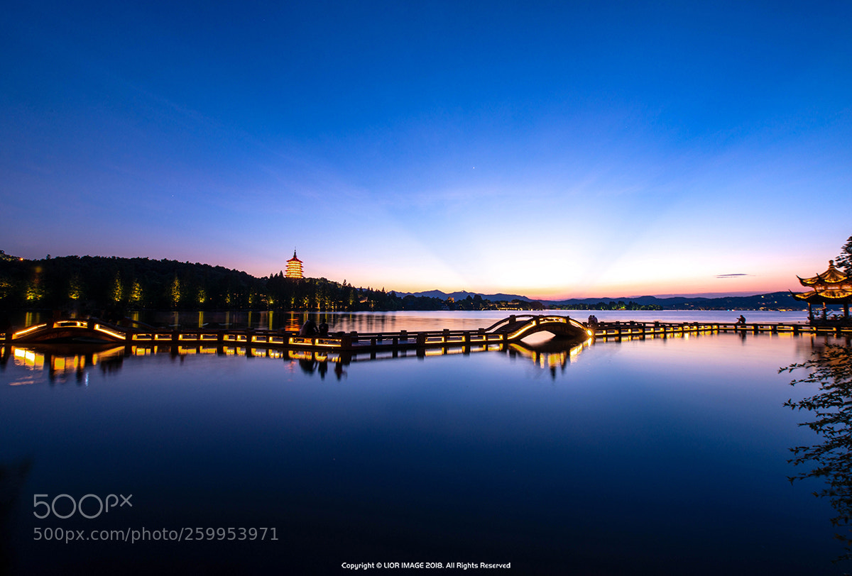 Nikon D800E sample photo. Hangzhou westlake night photography