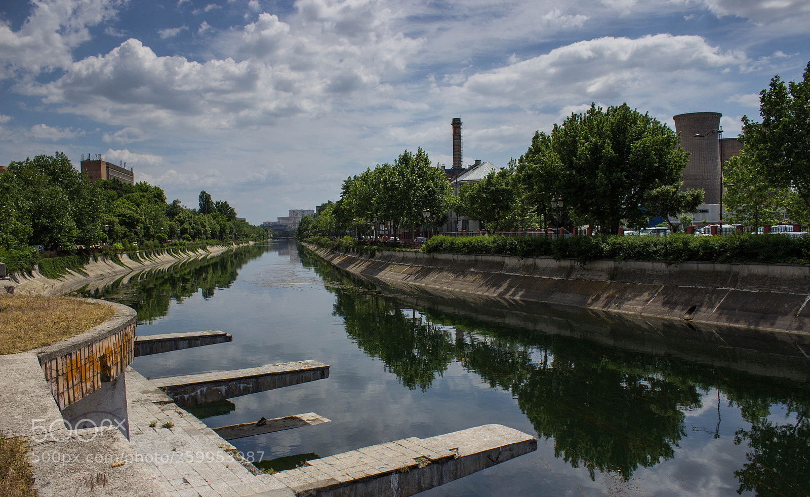 Canon EOS 600D (Rebel EOS T3i / EOS Kiss X5) sample photo. Bucarest photography
