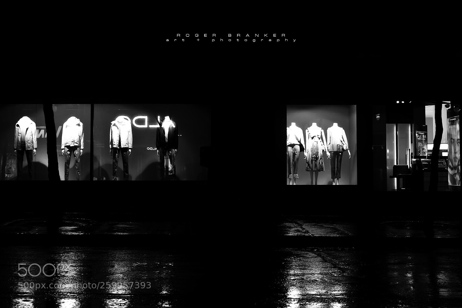 Canon EOS 7D sample photo. Window shopping photography
