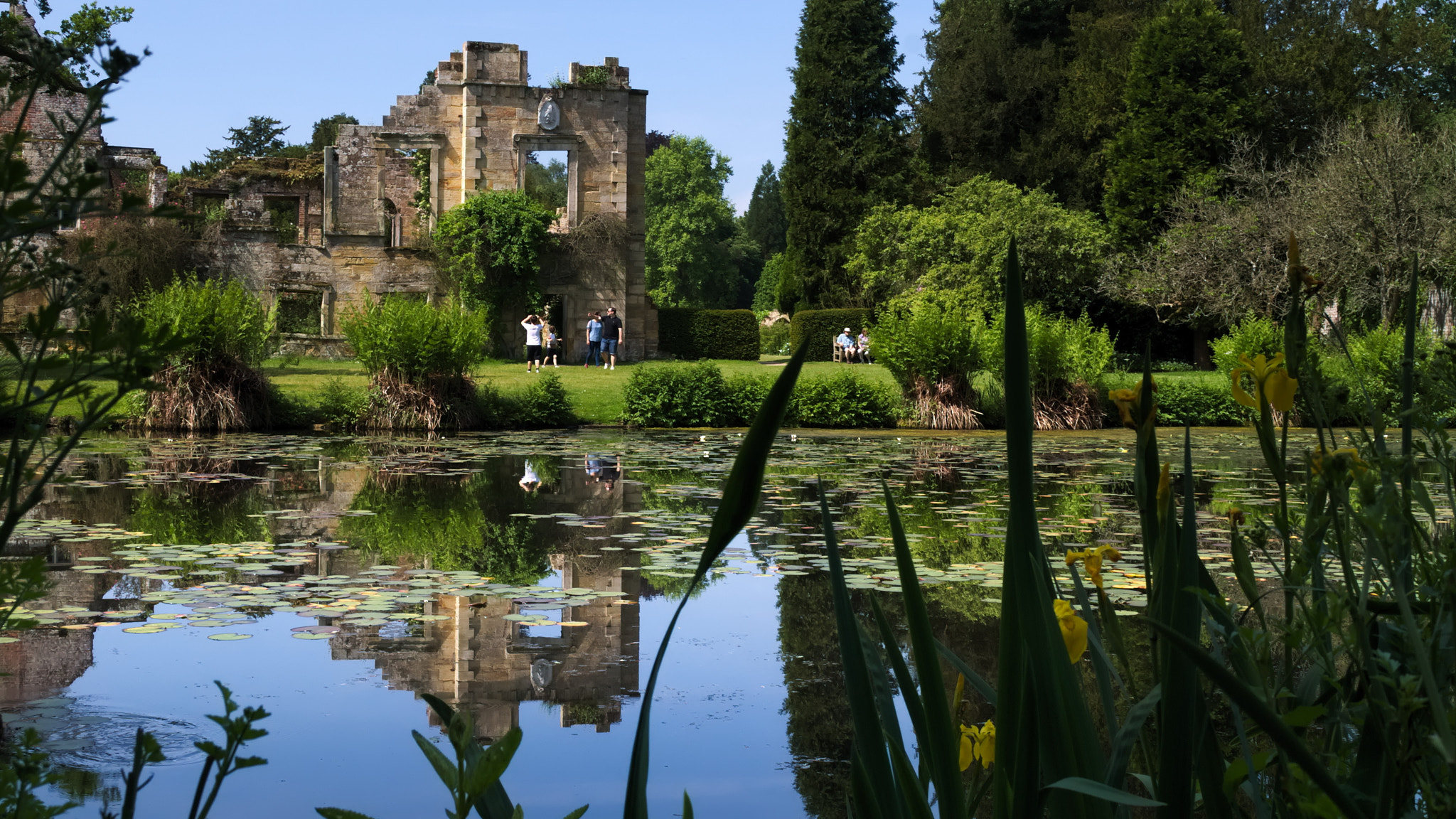 Nikon D60 sample photo. Scotney castle photography