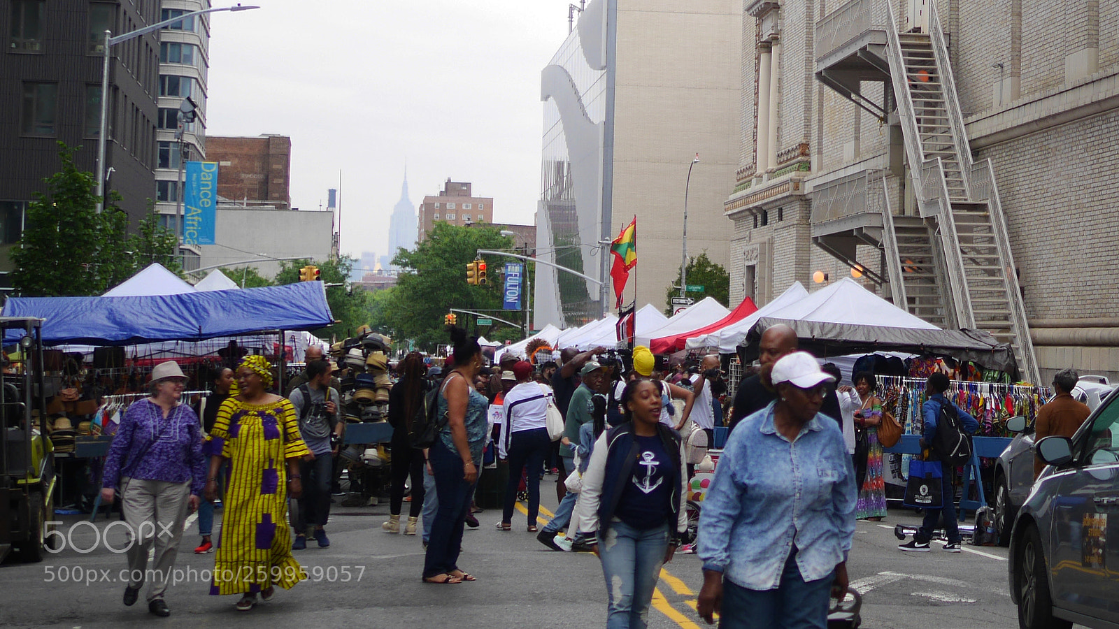 Panasonic Lumix DMC-GH3 sample photo. Dance africa bazaar photography
