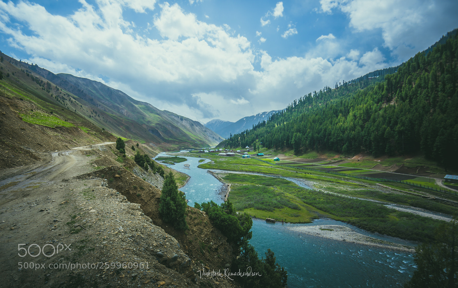 Nikon D750 sample photo. The endless valley photography