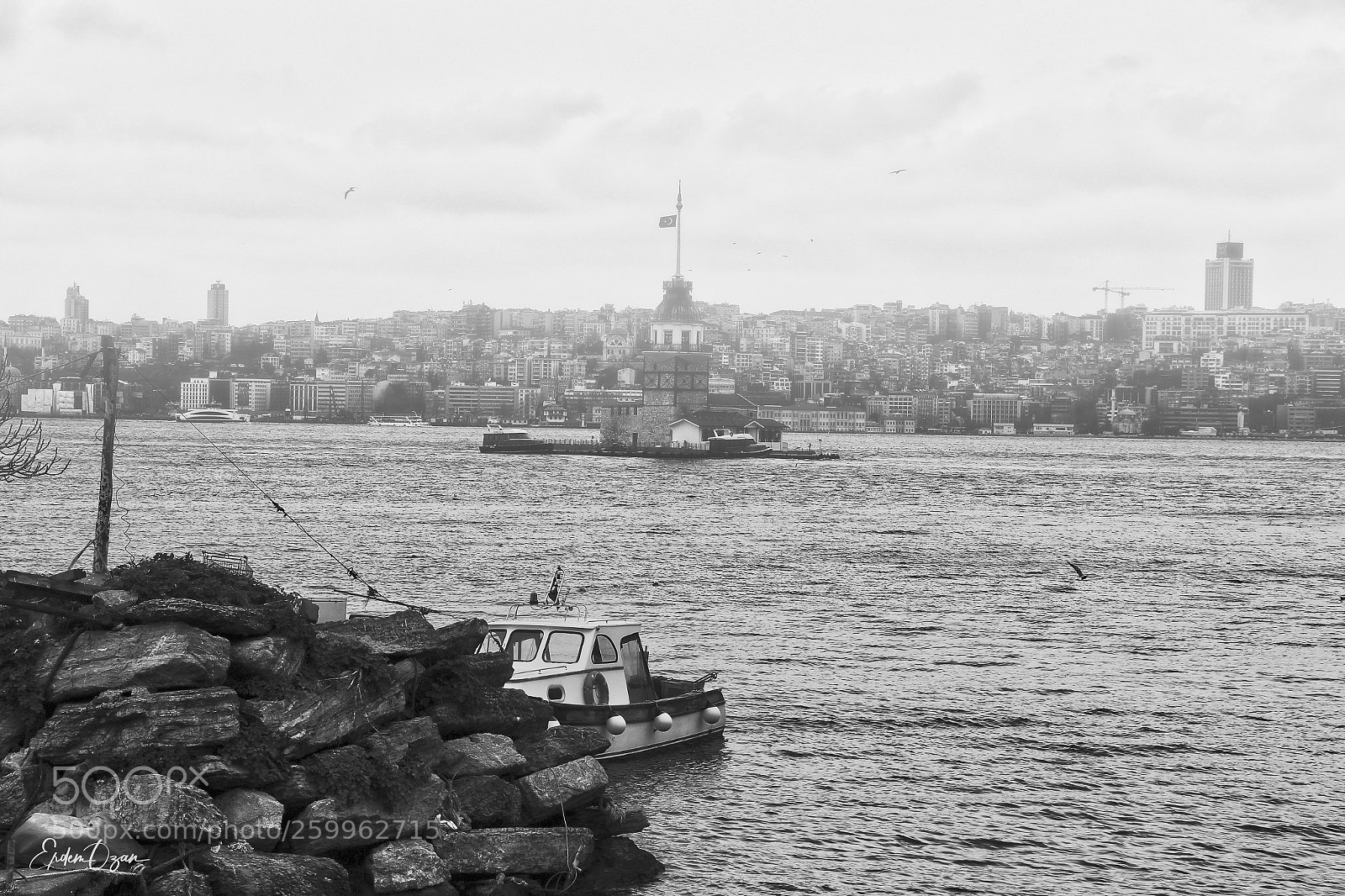 Canon EOS 7D Mark II sample photo. Maiden tower photography