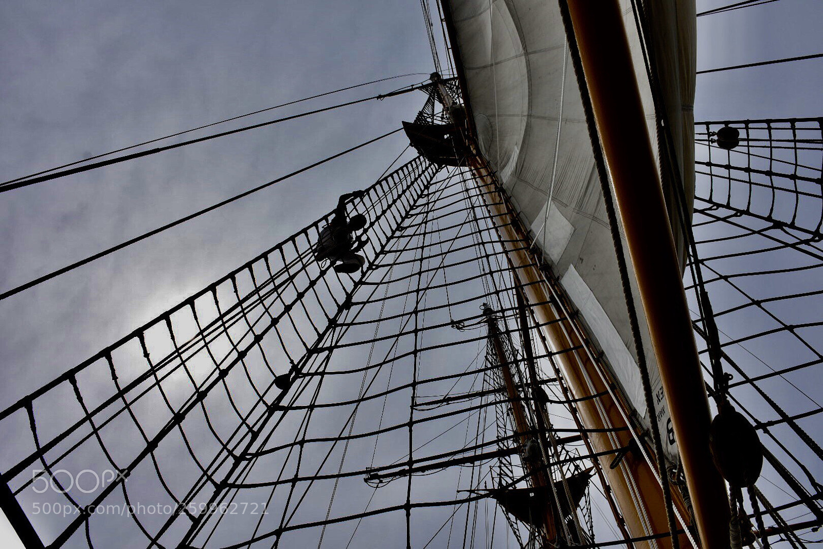 Nikon D7200 sample photo. Climbing a mast photography