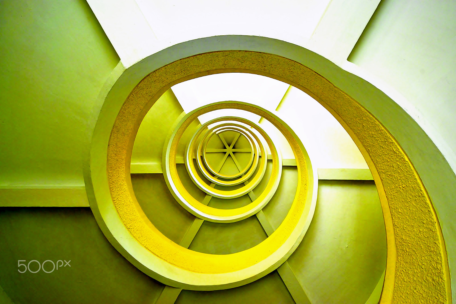 Nikon D3300 sample photo. Urban art: spiral staircase photography