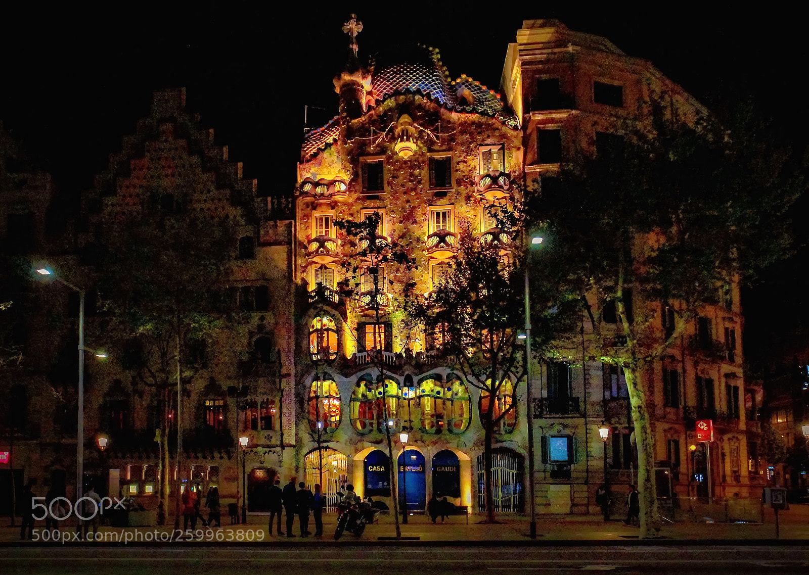 Canon EOS 60D sample photo. Barcelona street photography
