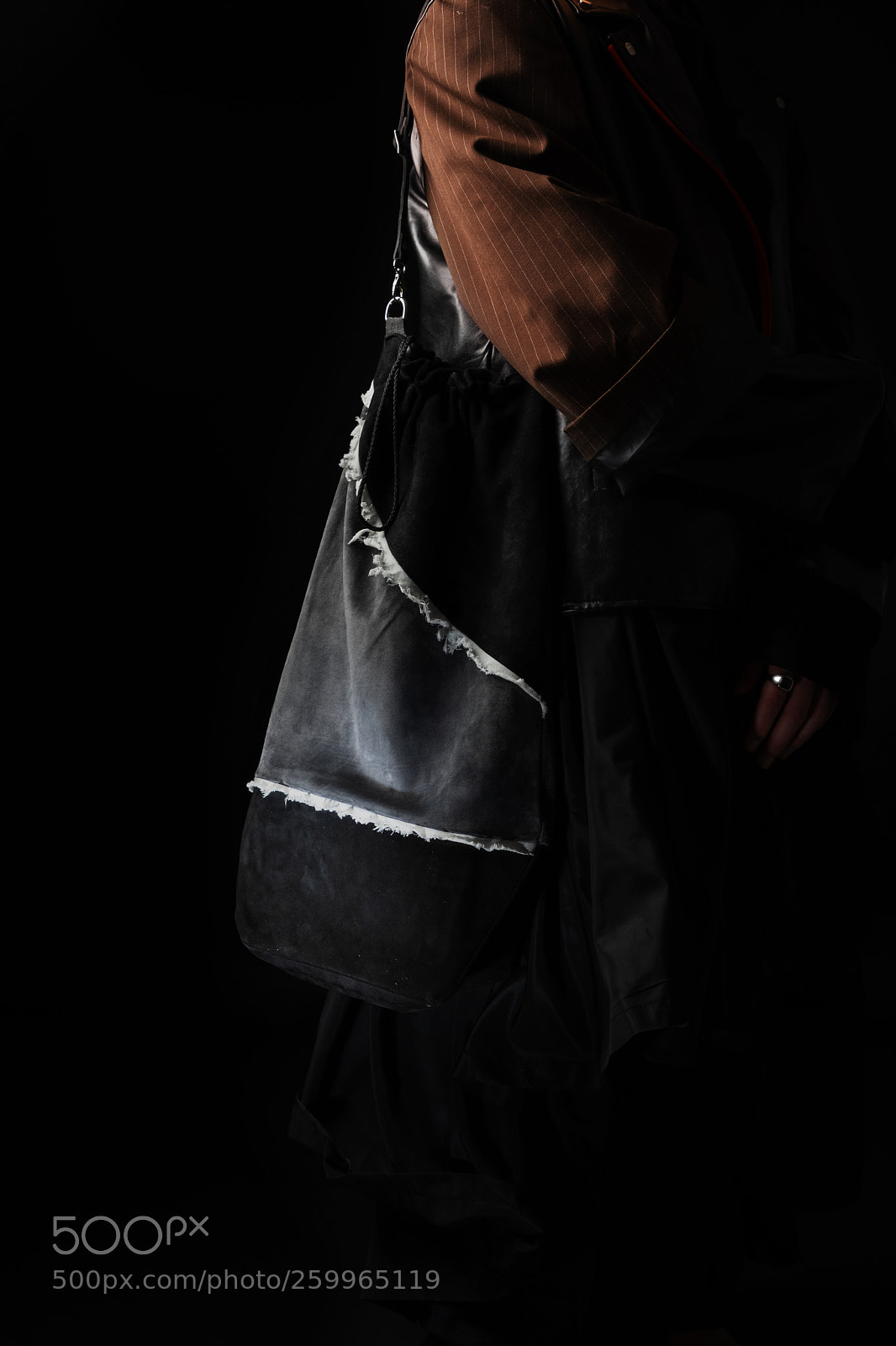 Canon EOS 5D Mark IV sample photo. Still life bag photography