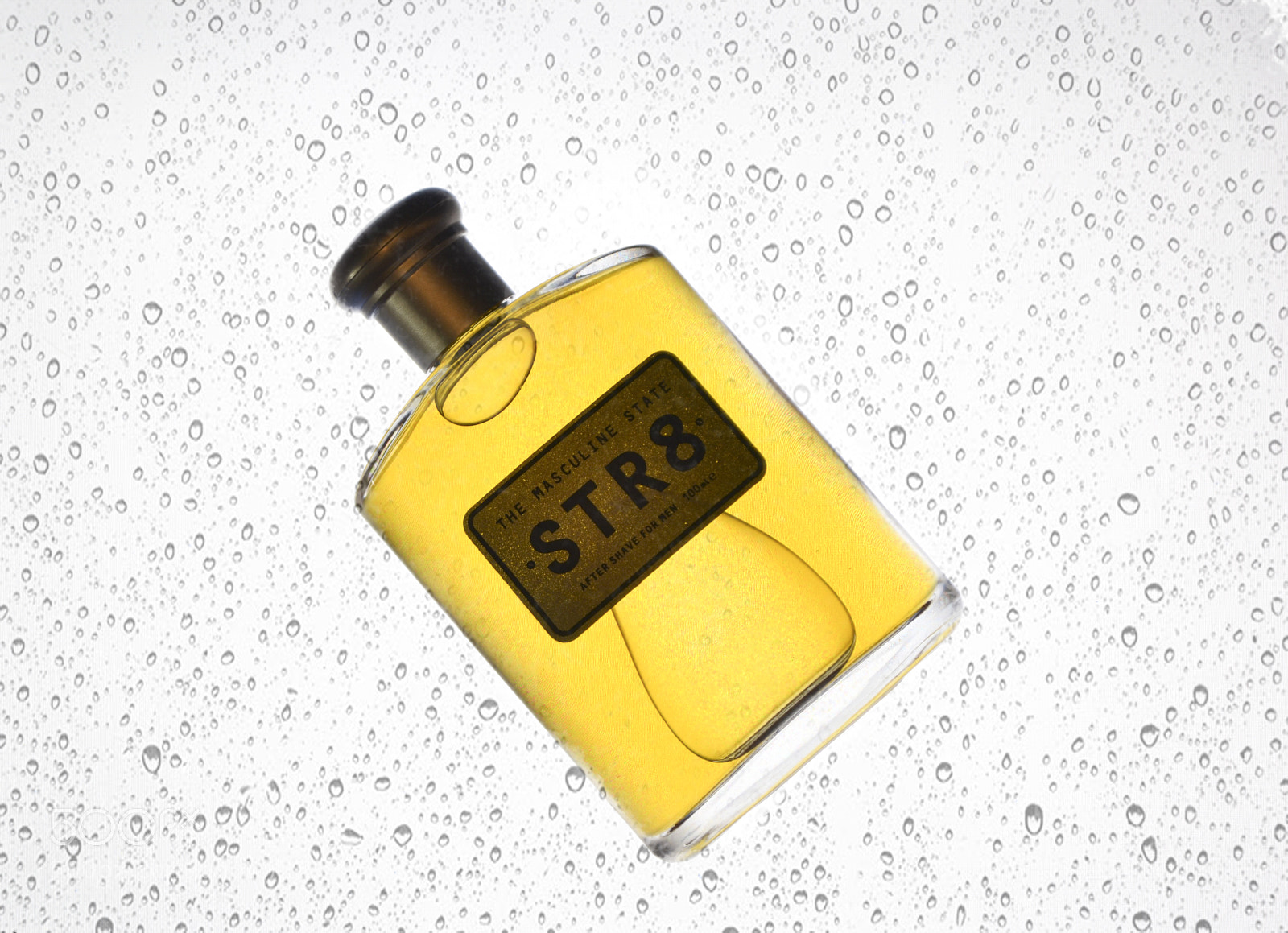 Nikon D3100 sample photo. Perfume shot photography