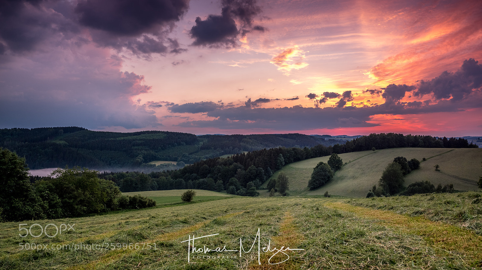 Fujifilm GFX 50S sample photo. Sunset ore mountains photography