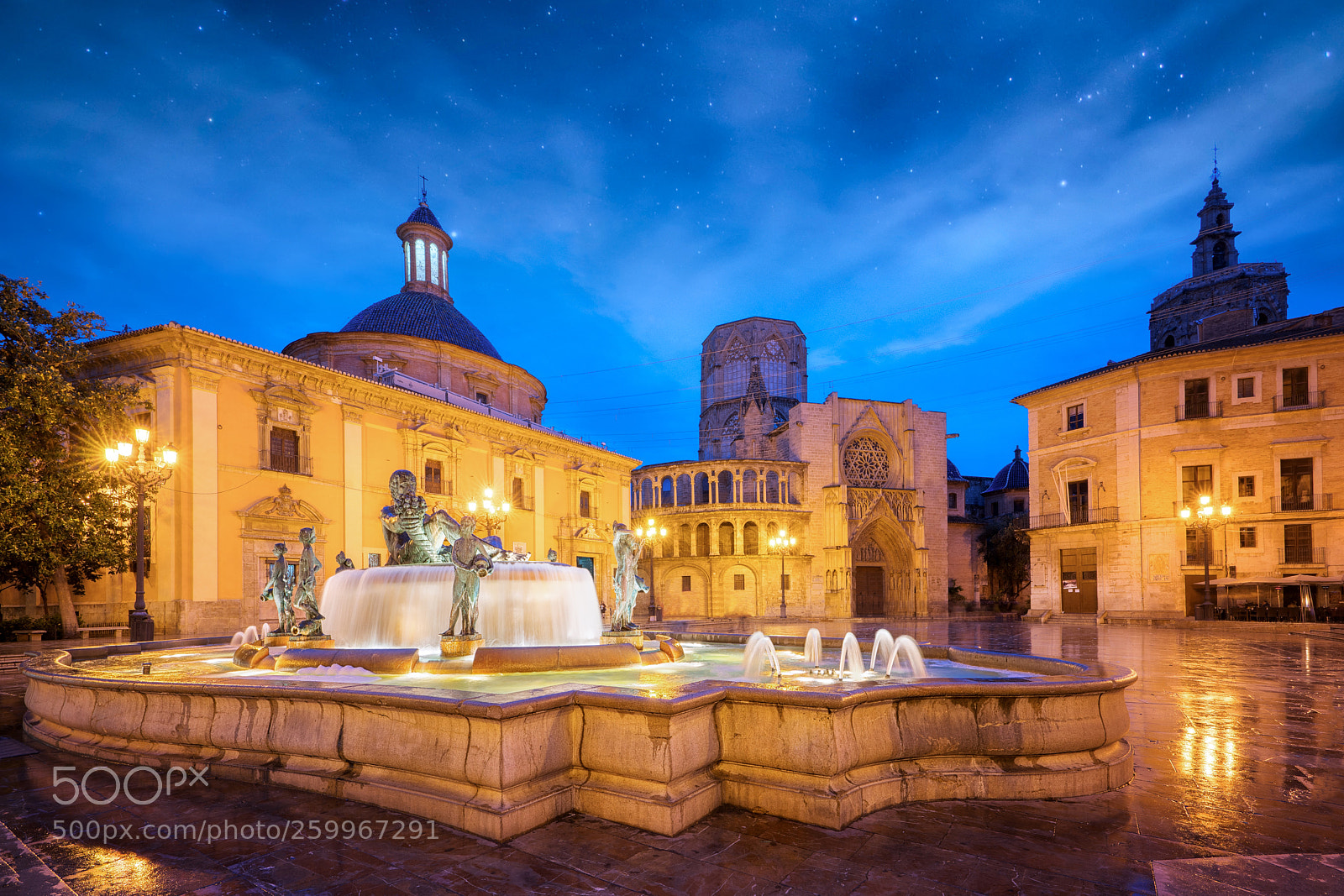 Sony a7R II sample photo. Fountain rio turia on photography
