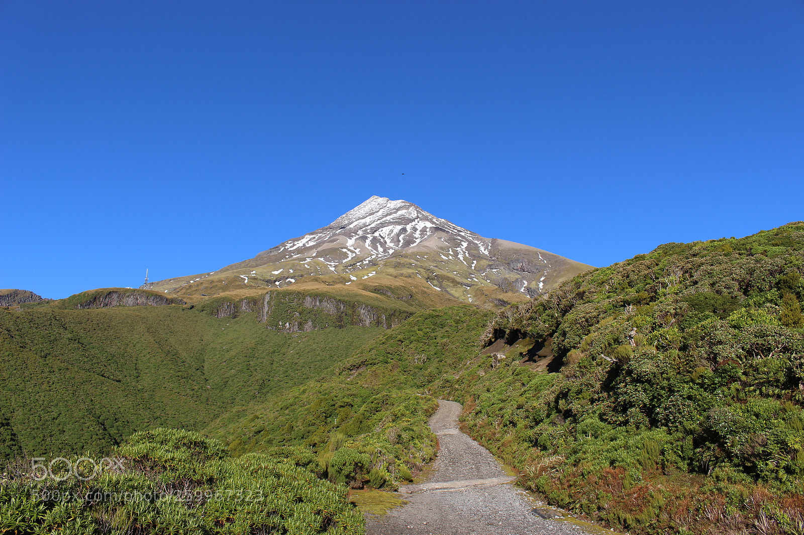Canon EOS 100D (EOS Rebel SL1 / EOS Kiss X7) sample photo. Mount taranaki photography
