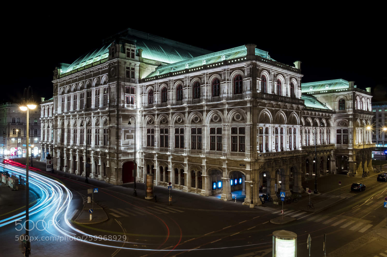 Fujifilm X-T2 sample photo. Vienna state opera house photography