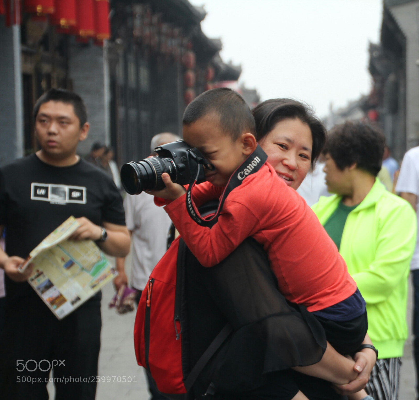 Canon EOS 60D sample photo. 小小摄影师 photography