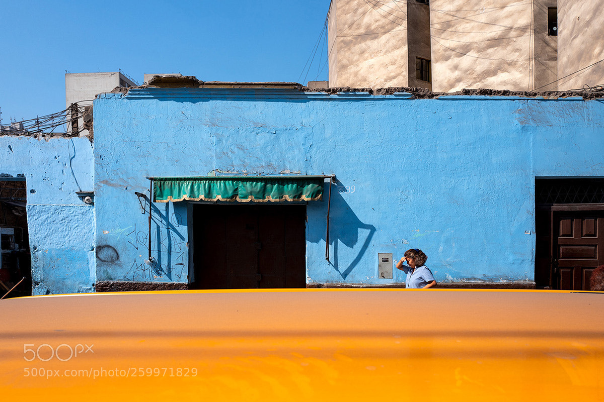 Leica Q (Typ 116) sample photo. Blue and yellow photography