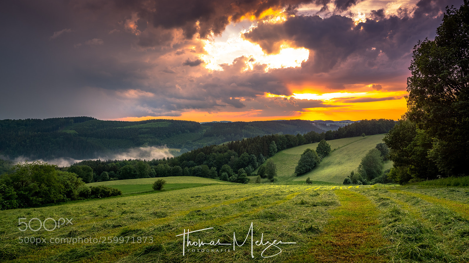 Fujifilm GFX 50S sample photo. Sunset ore mountains photography