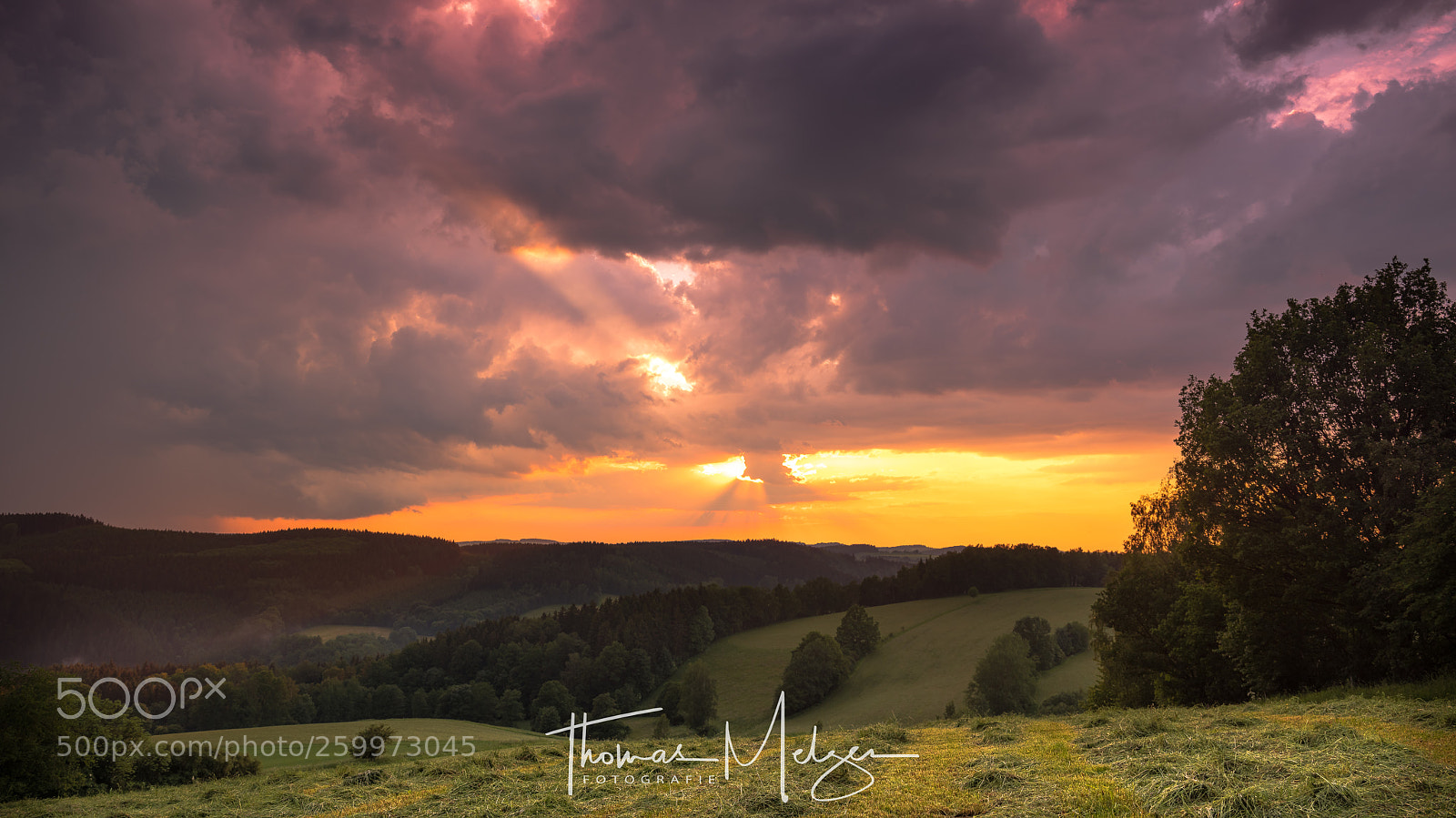 Fujifilm GFX 50S sample photo. Sunset ore mountains photography