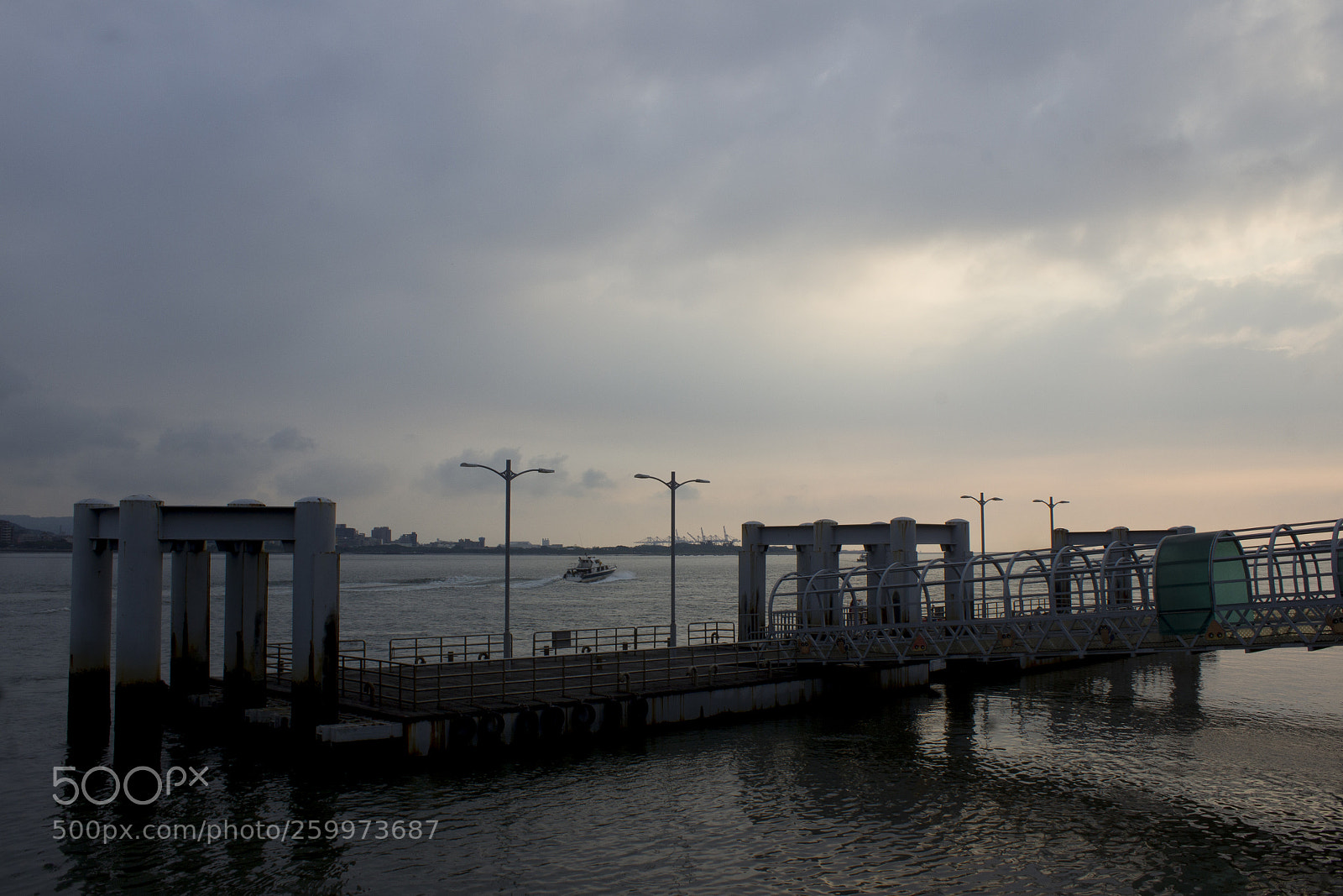 Canon EOS 600D (Rebel EOS T3i / EOS Kiss X5) sample photo. Tamsui old street 淡水老街 photography