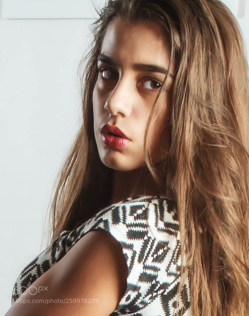 Canon EOS 7D sample photo. Chloe portrait photography